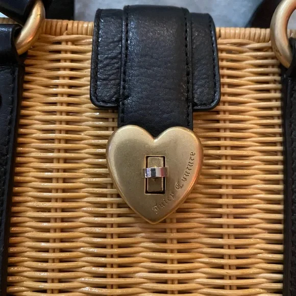 Y2K Juicy Couture Natural Tan Wicker Tote with Black Trim & Heart Lock - Picture 2 of 7
